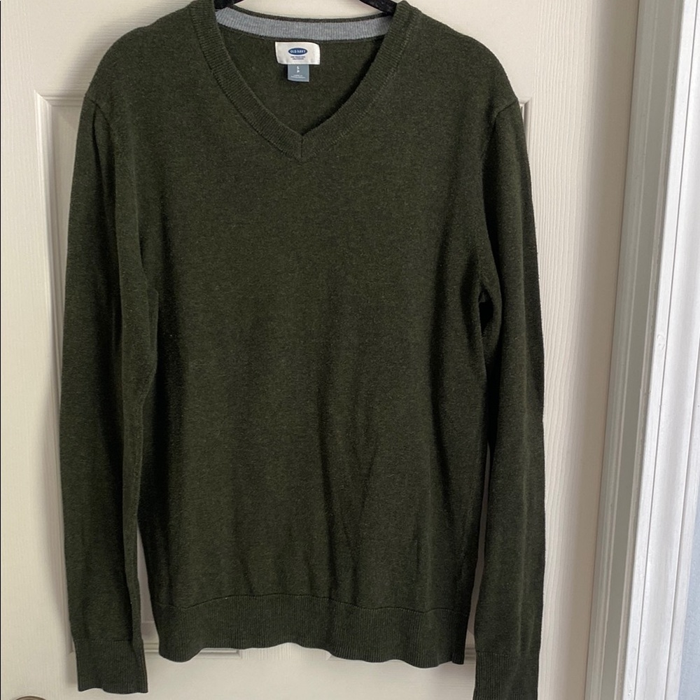 Old Navy Green V-Neck Sweater Classic Knit